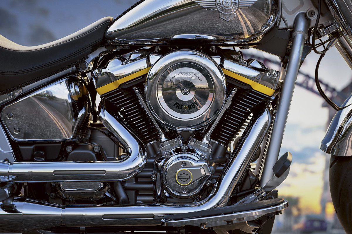 Harley-Davidson Fat Boy Gray Ghost 2025