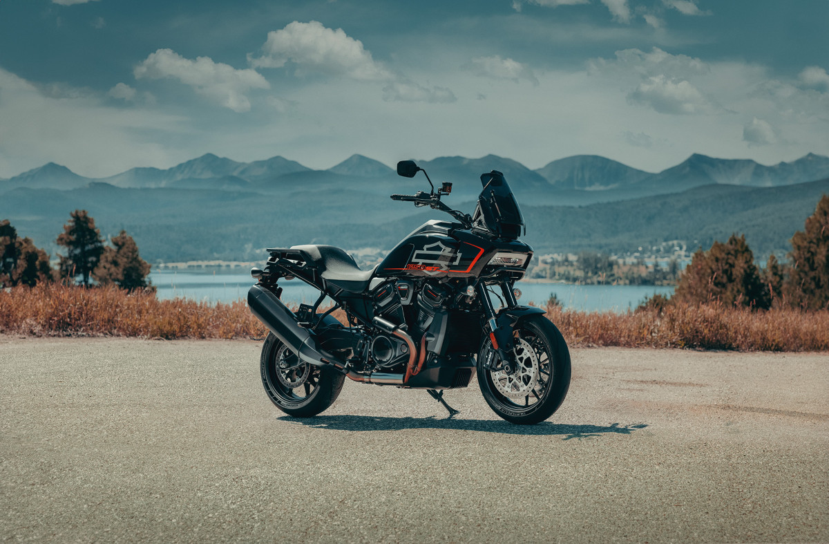 Harley-Davidson Pan America ST 2025